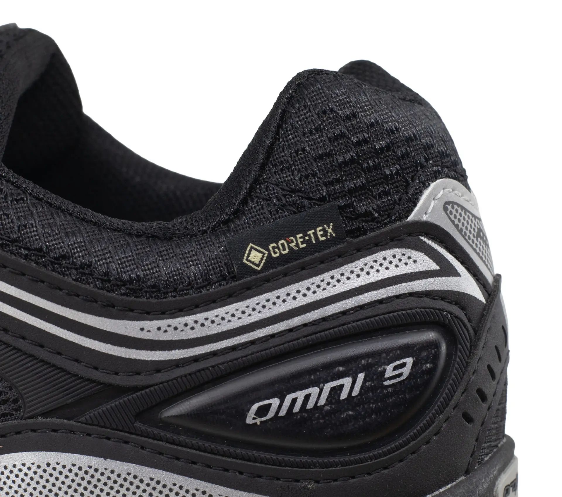 ProGrid Omni 9 Gore-Tex Black / Silver
