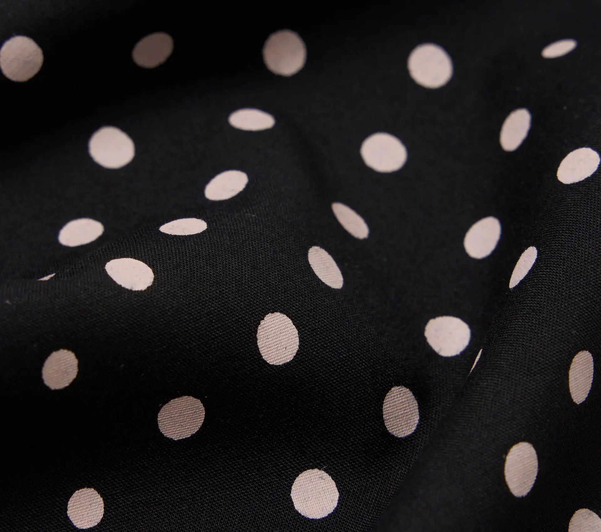 Dot Print Short Scarf Black